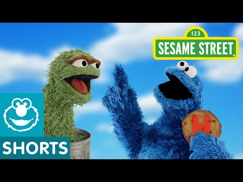 Sesame Street: Oscar Tricks Cookie Monster